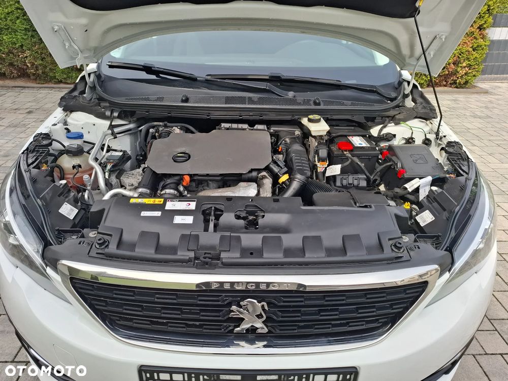Peugeot 308 - 25