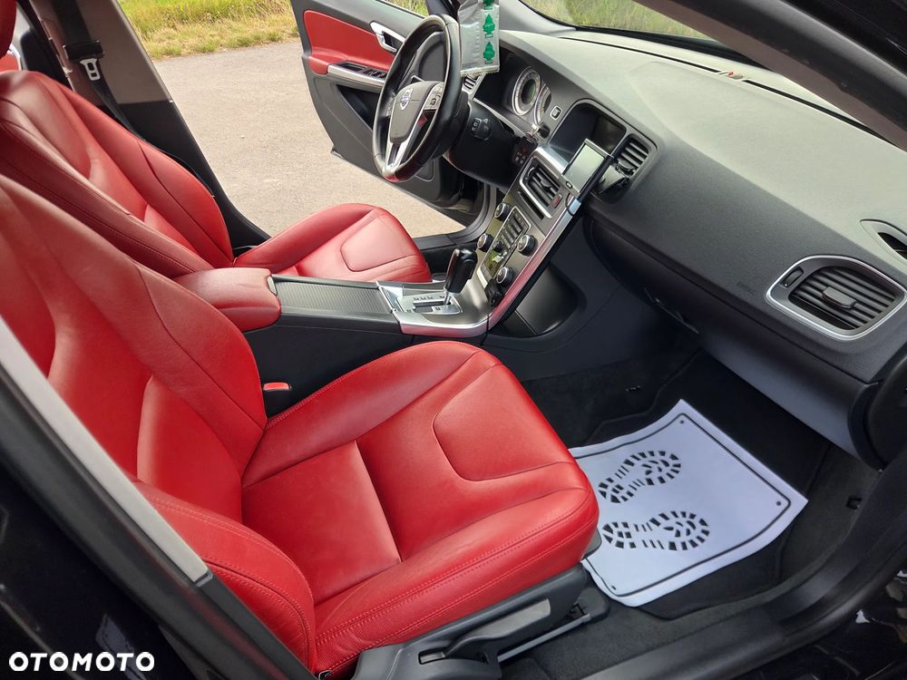 Volvo V60 - 15