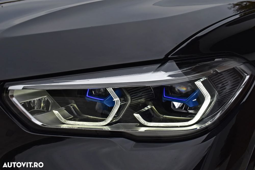 BMW X5 xDrive45e - 26