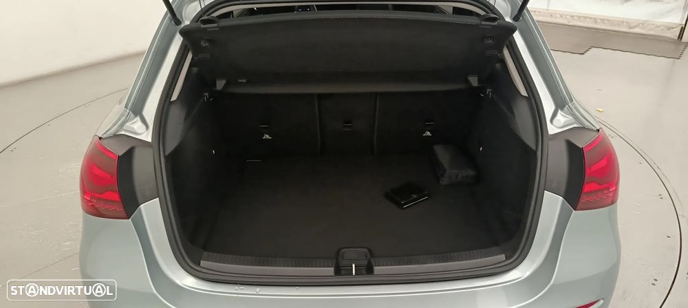 Mercedes-Benz A 200 Standard - 26