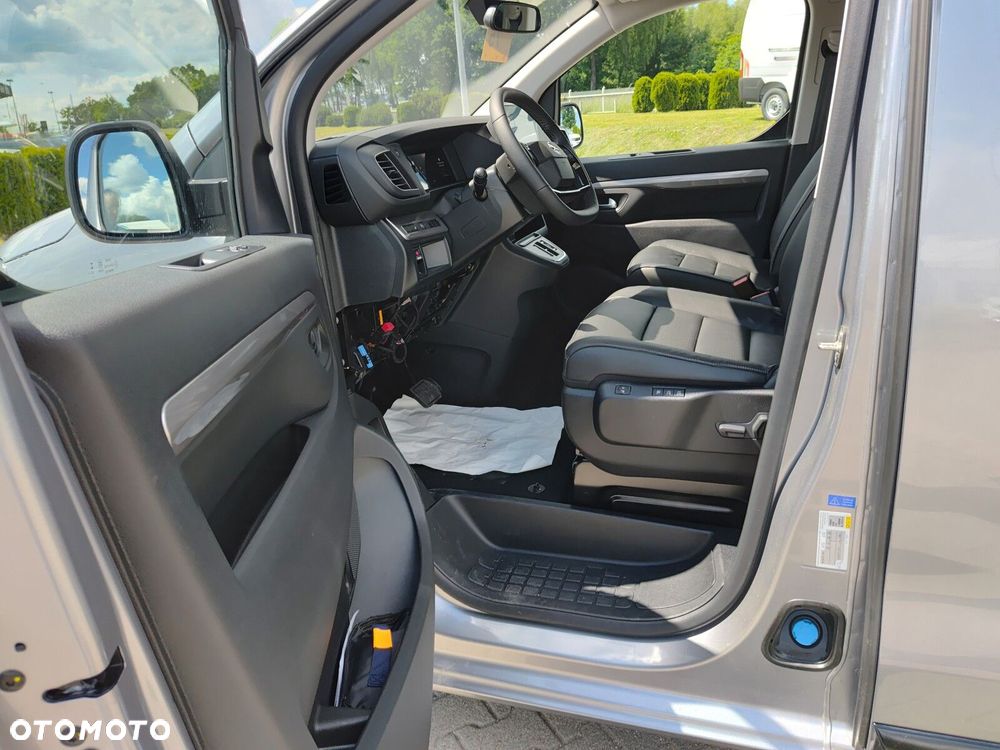 Opel Zafira - 11