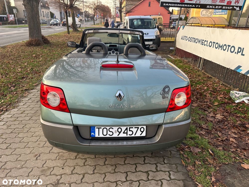 Renault Megane 1.6 Privilege - 11