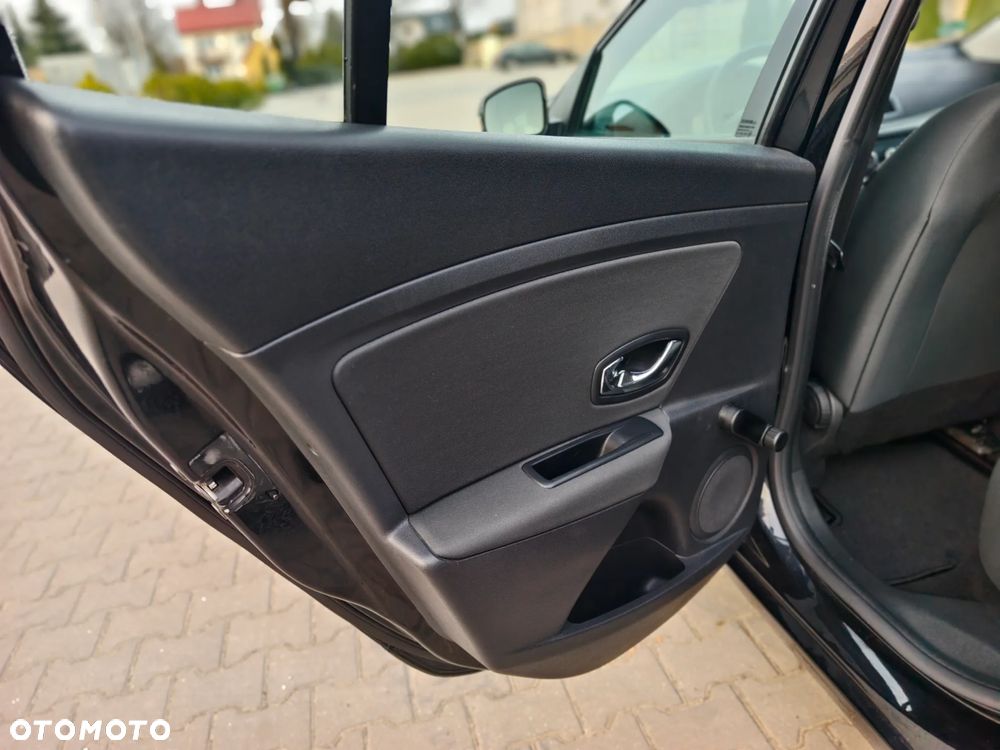 Renault Megane 1.6 16V 100 Expression - 10