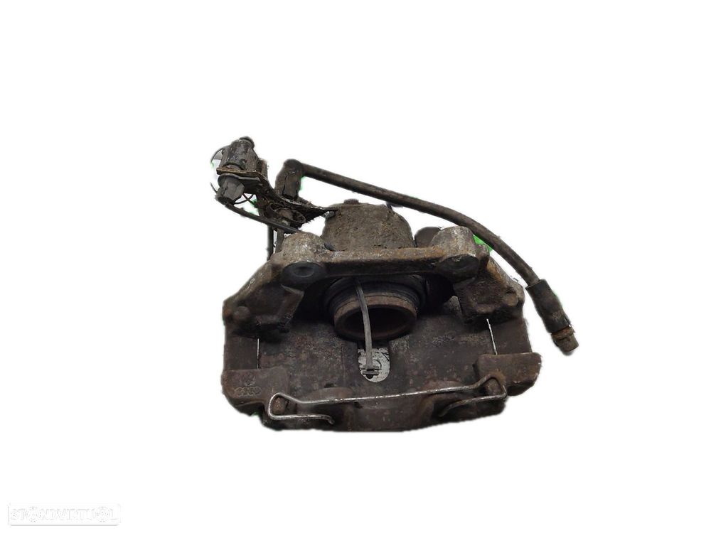 Pinça / Maxila / Bomba Travão Frente Audi A6 (4B2, C5) - 2