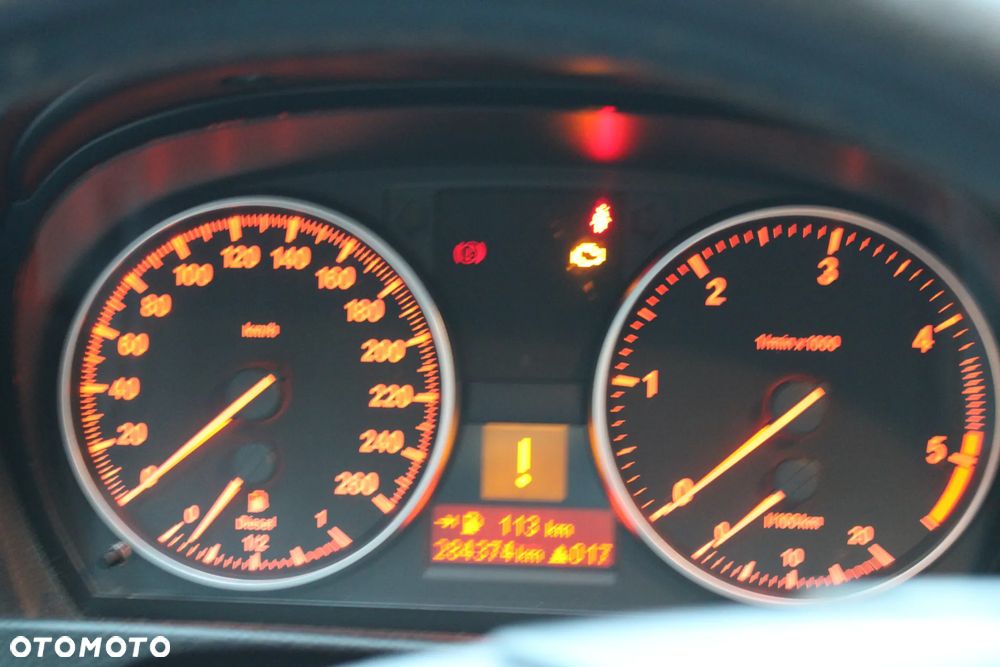 BMW Seria 3 320d xDrive - 33