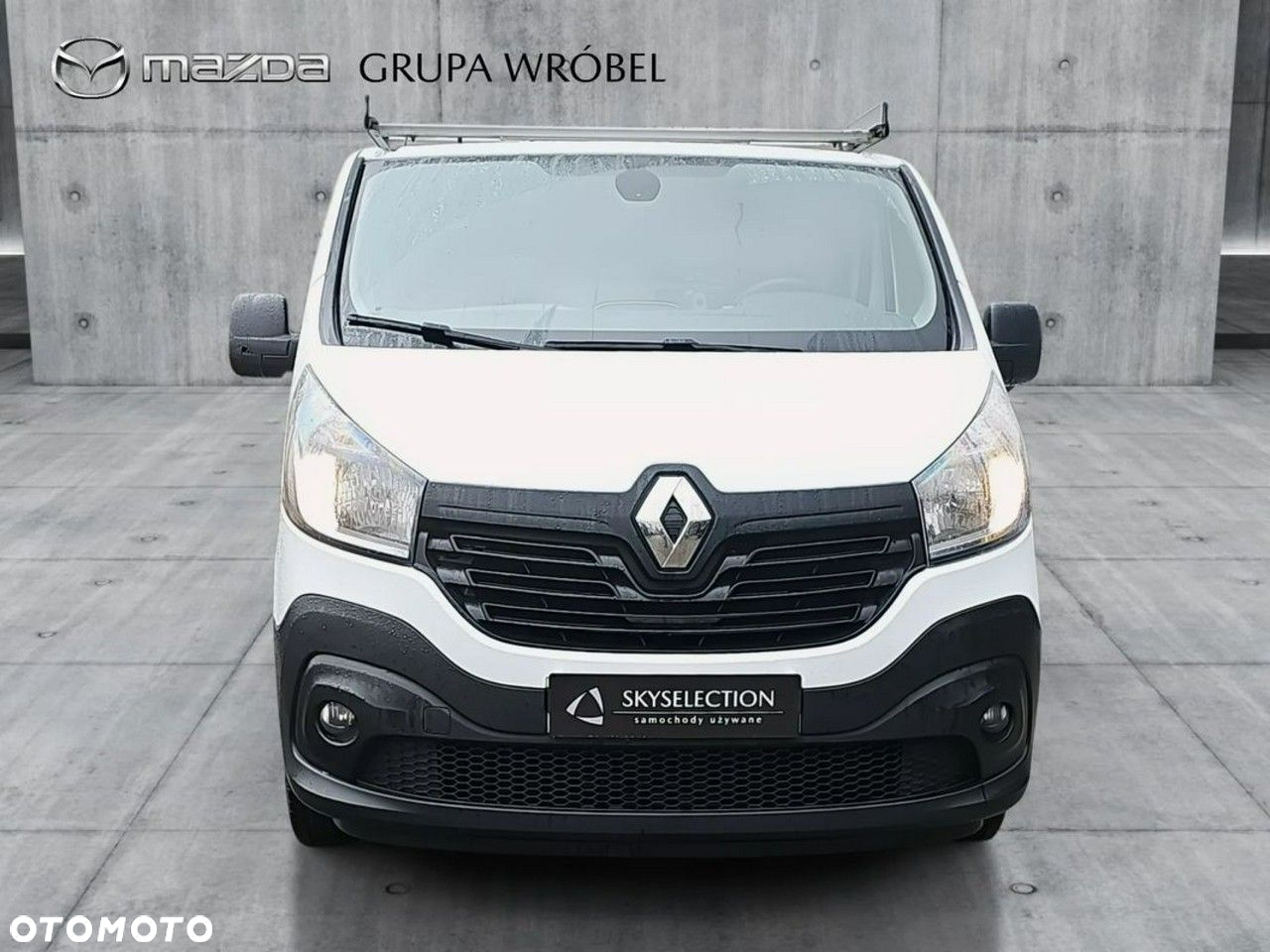 Renault TRAFIC - 2