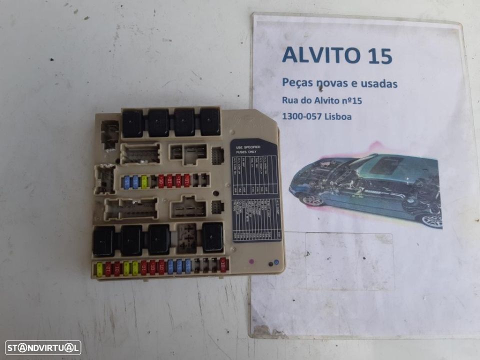 caixa de fusíveis Nissan Micra 2008 - 1