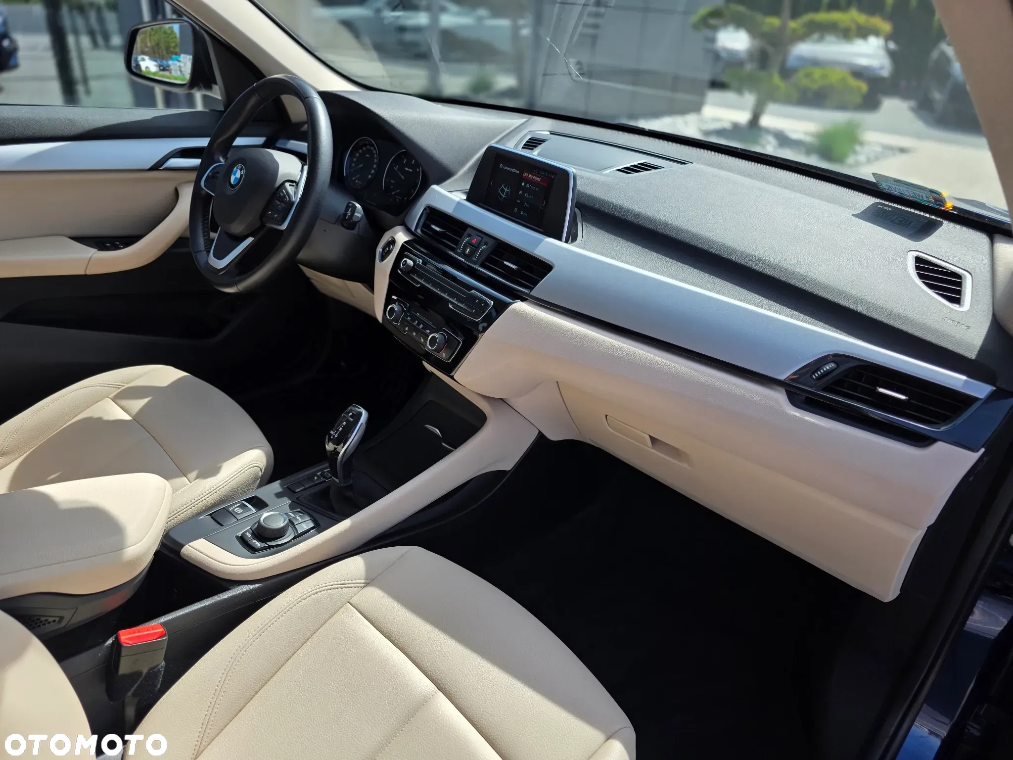 BMW X1 sDrive16d Sport Line - 17