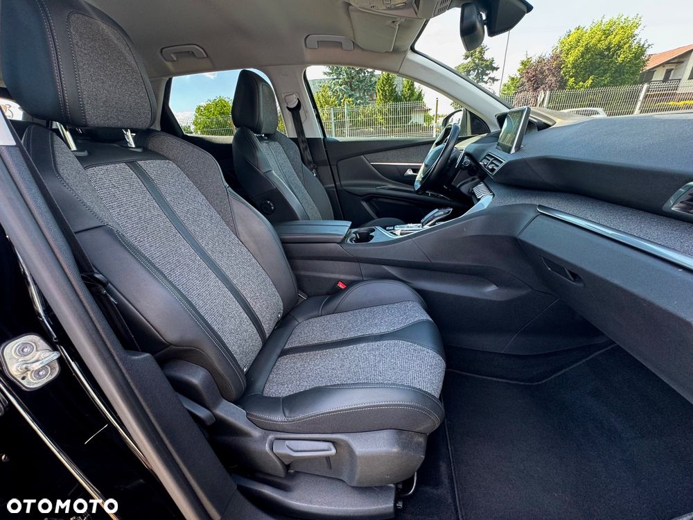 Peugeot 3008 - 18