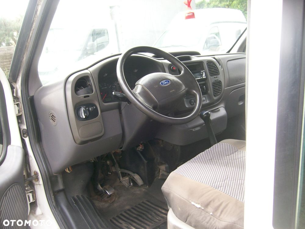 Ford Transit Tourneo - 9