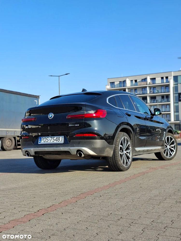 BMW X4 - 16