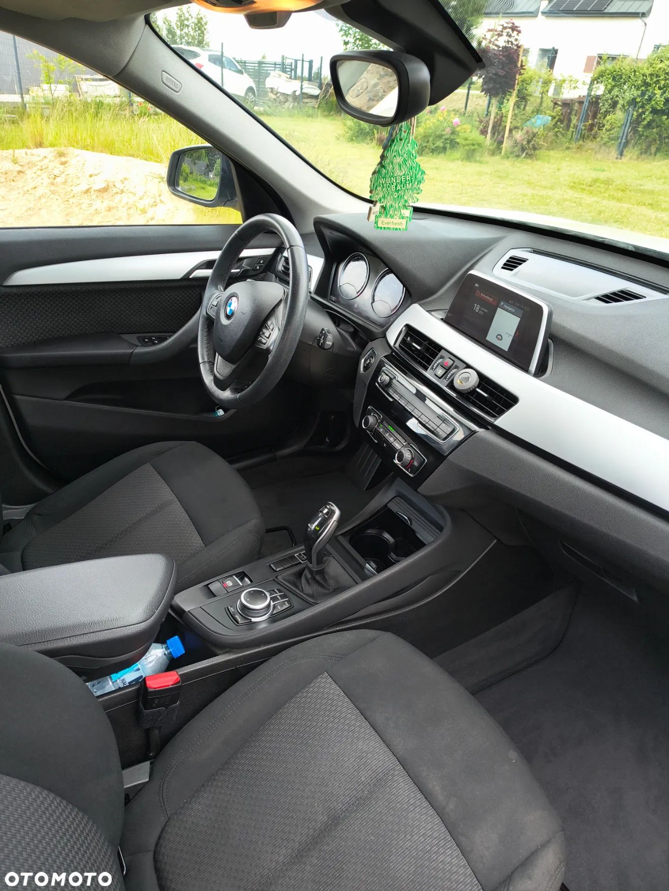 BMW X1 sDrive18i - 1