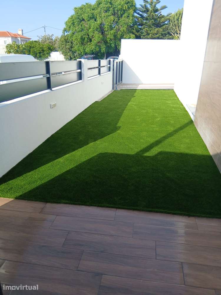 Moradia, 210 m², Azeitão (São Lourenço e São Simão) - Grande imagem: 3/26