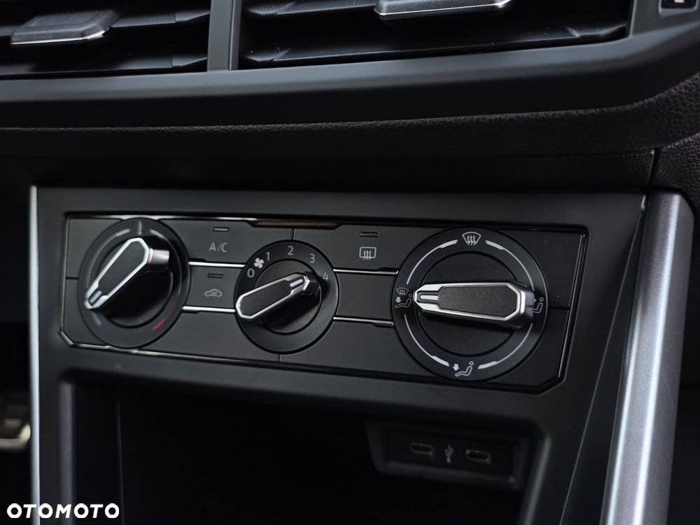 Volkswagen Polo 1.0 TSI OPF ACTIVE - 14