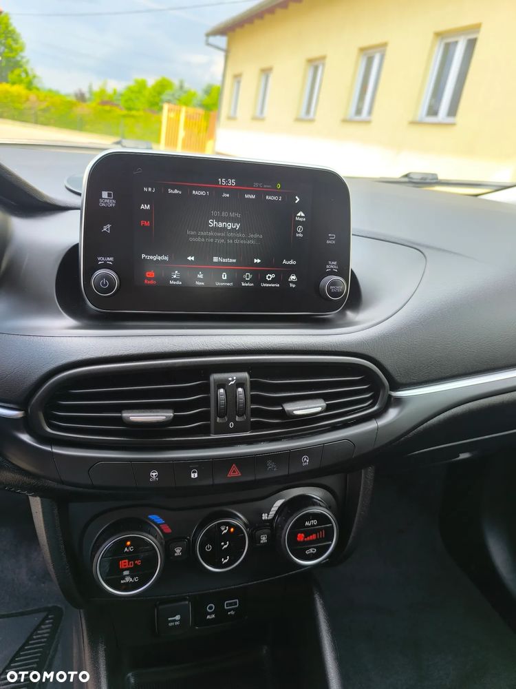 Fiat Tipo 1.4 T-Jet Lounge - 24