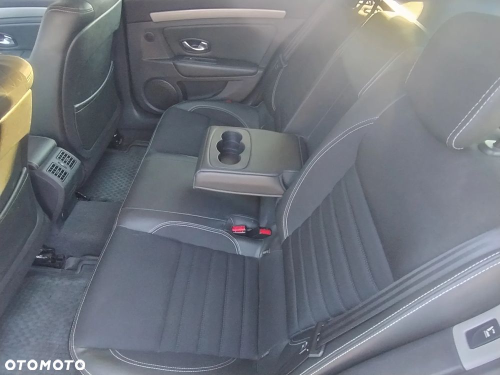 Renault Laguna 2.0 dCi Limited - 23