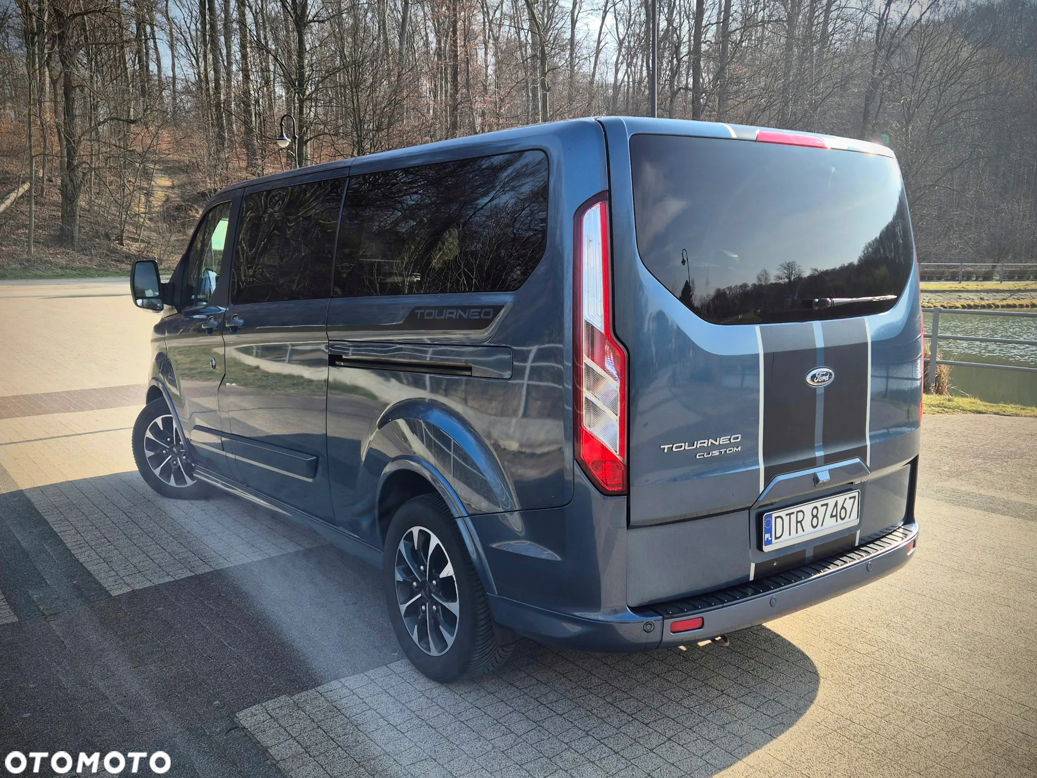 Ford Tourneo Custom 2.0 EcoBlue L2 Sport - 4
