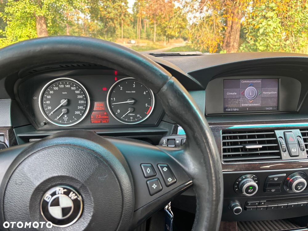 BMW Seria 5 - 19