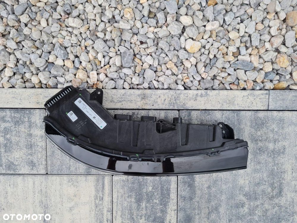 BMW XM G09 LAMPA DO JAZDY DZIENNEJ DRL Kierunkowskaz PRAWA Full Led 5A40894 - 5