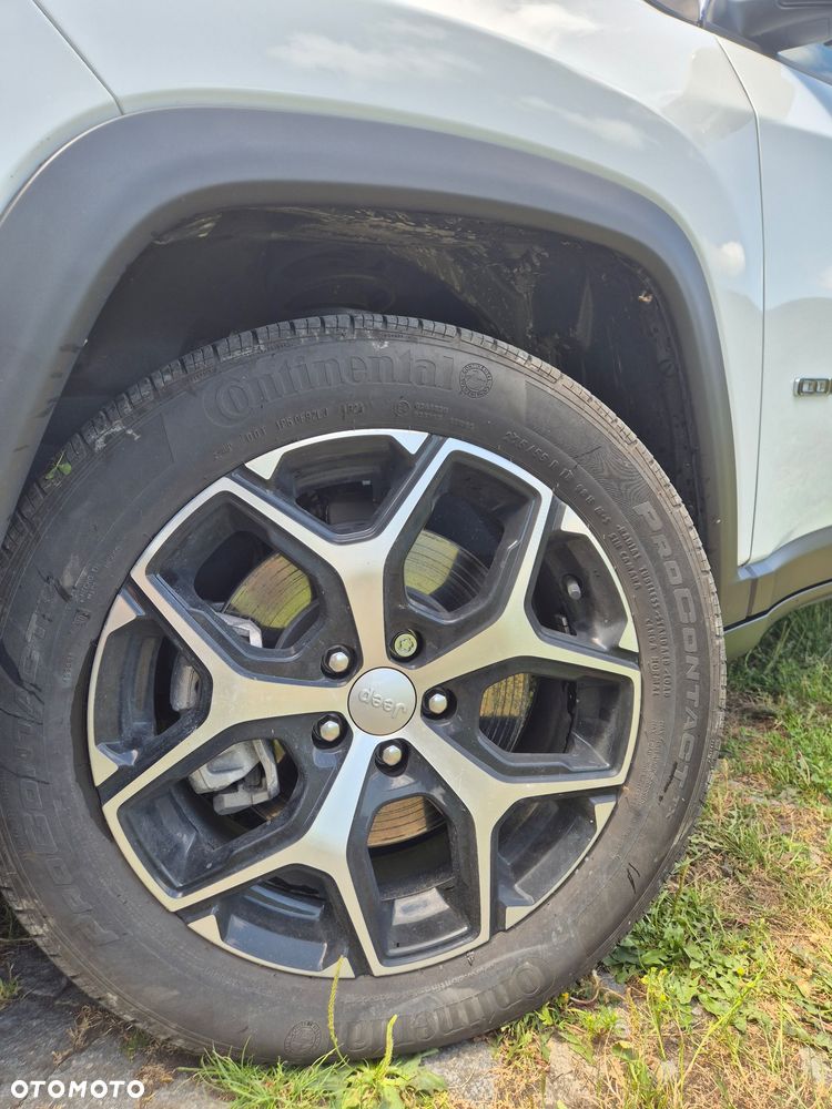Jeep Compass - 9