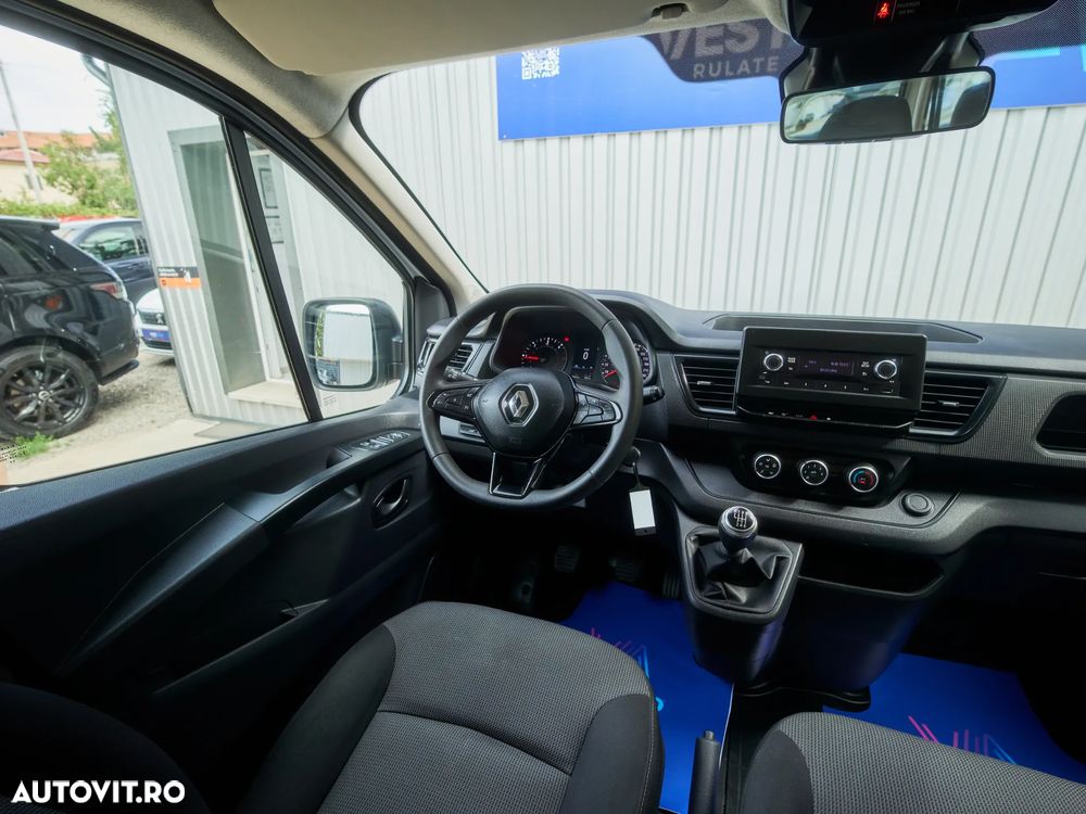 RENAULT Trafic 2022 — imagine 13