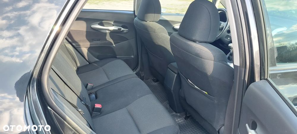 Toyota Auris 1.6 Luna - 9