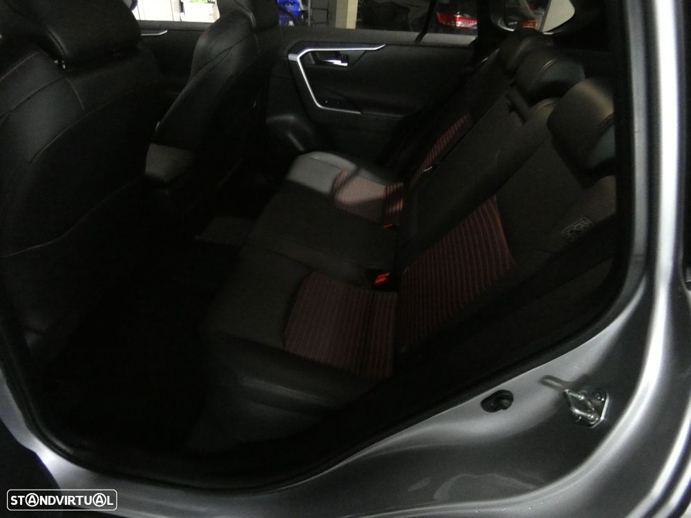 Toyota RAV4 2.5 HDF Plug-in Square Co.AWD-i - 10