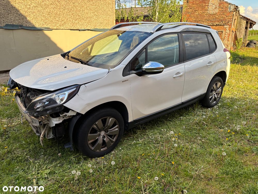 Peugeot 2008 1.6 BlueHDi Style - 1