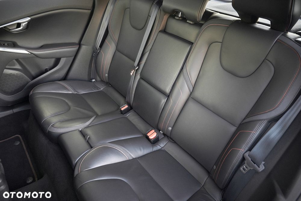 Volvo V40 Cross Country D2 Ocean Race - 24