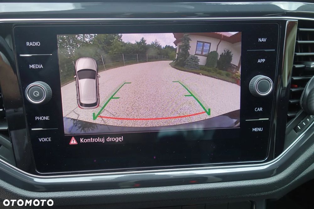 Volkswagen T-Roc 2.0 TDI SCR 4MOTION DSG R-Line - 21