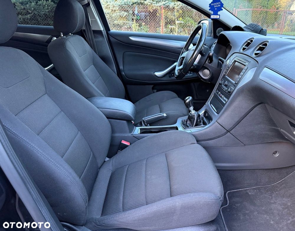 Ford Mondeo SW 2.0 TDCi Titanium - 14