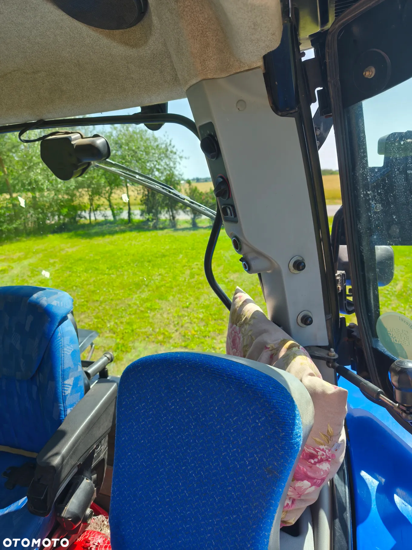 New Holland T6020 ELITE - 16
