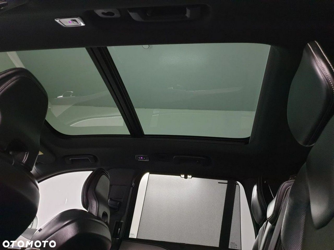 Volvo XC 90 D5 AWD R-Design - 27