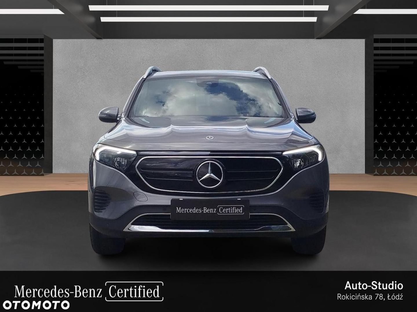 Mercedes-Benz EQB - 9
