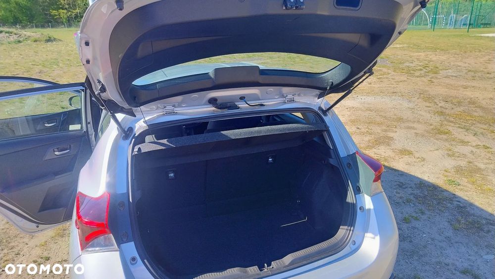 Toyota Auris 1.6 Classic Plus - 12