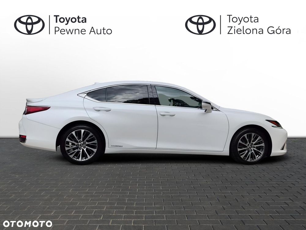 Lexus ES - 6