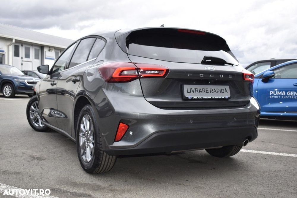 Ford Focus - 2