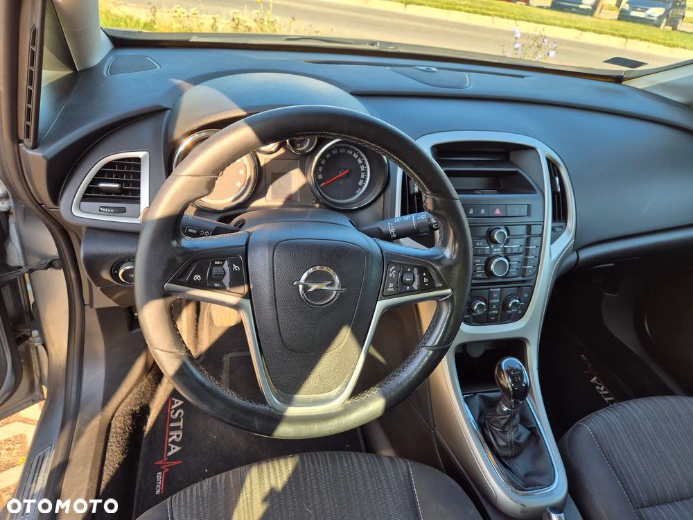 Opel Astra 1.4 Enjoy - 3