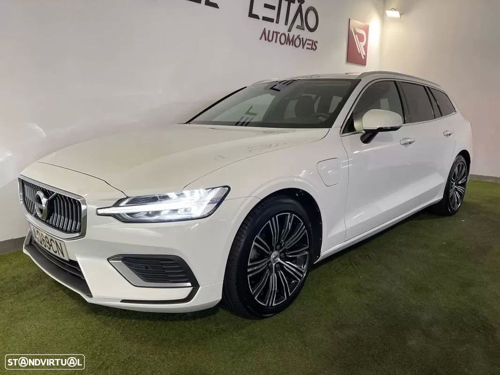 Volvo V60 2.0 T6 AWD TE Inscription - 4