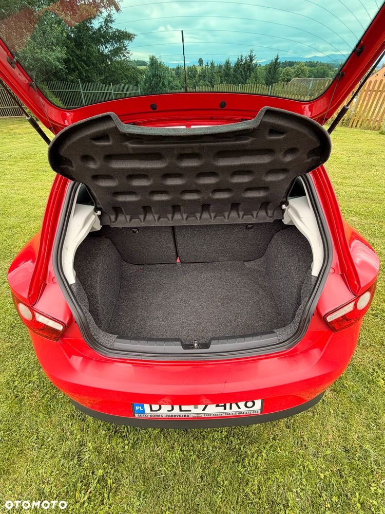 Seat Ibiza SC 1.4 16V Style - 10