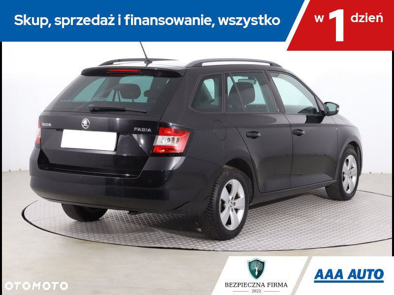 Skoda Fabia - 6