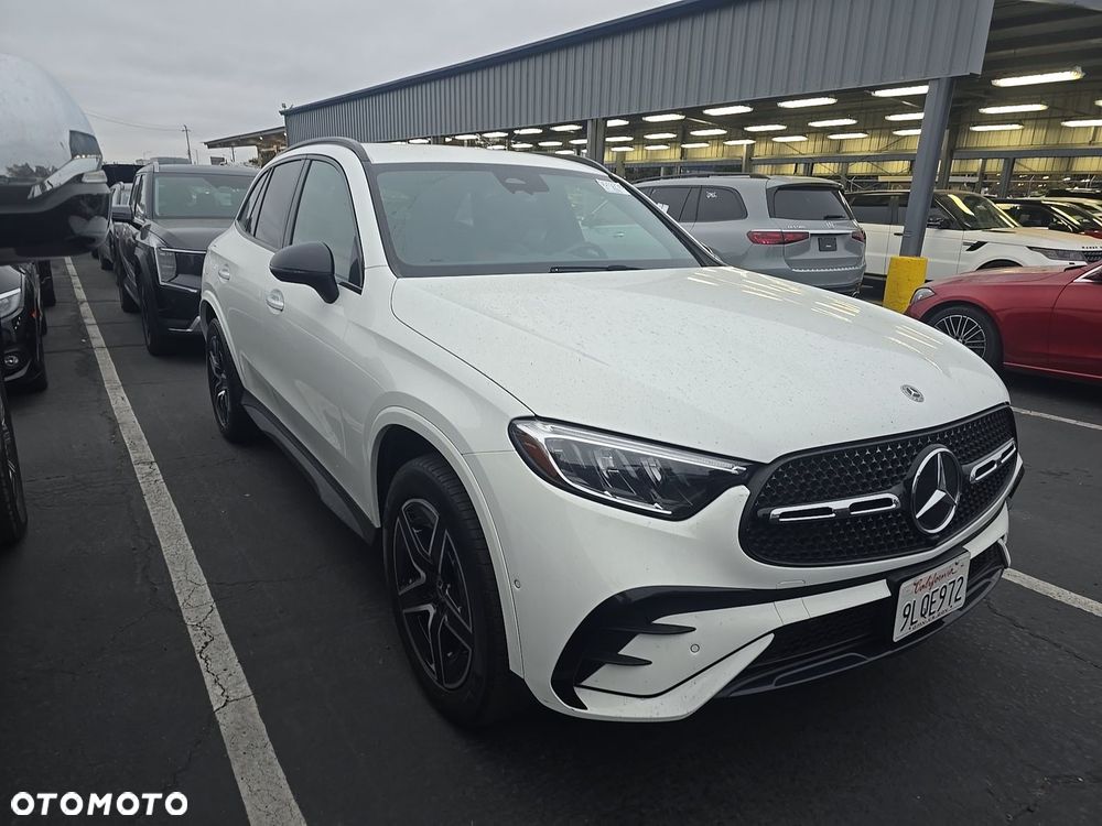 Mercedes-Benz GLC 300 4Matic 9G-TRONIC Edition AMG Line - 1