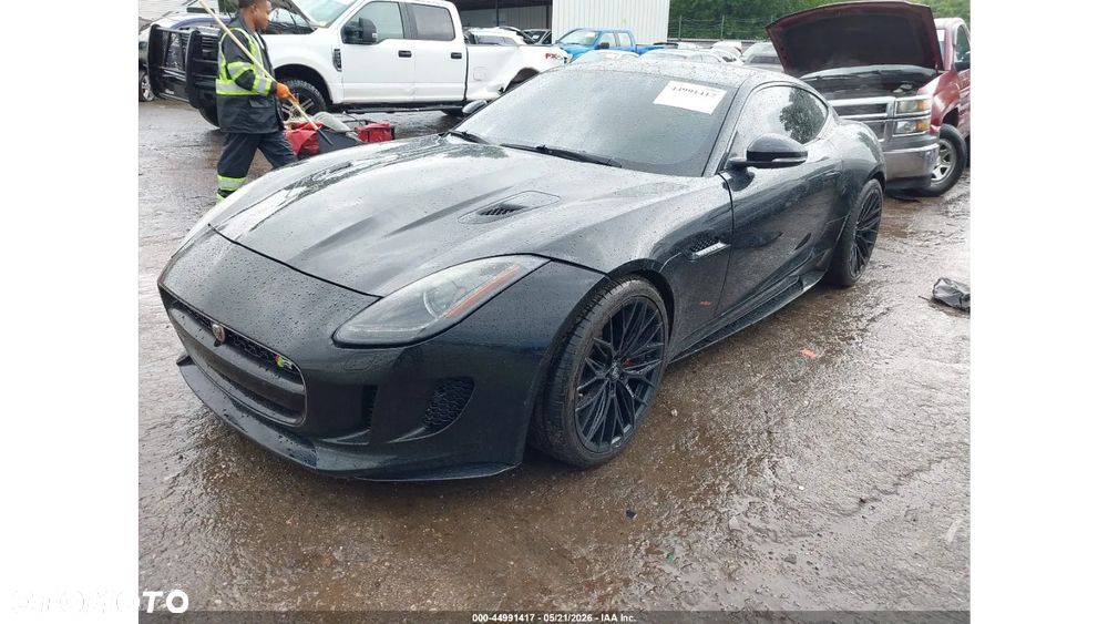 Jaguar F-Type R - 2