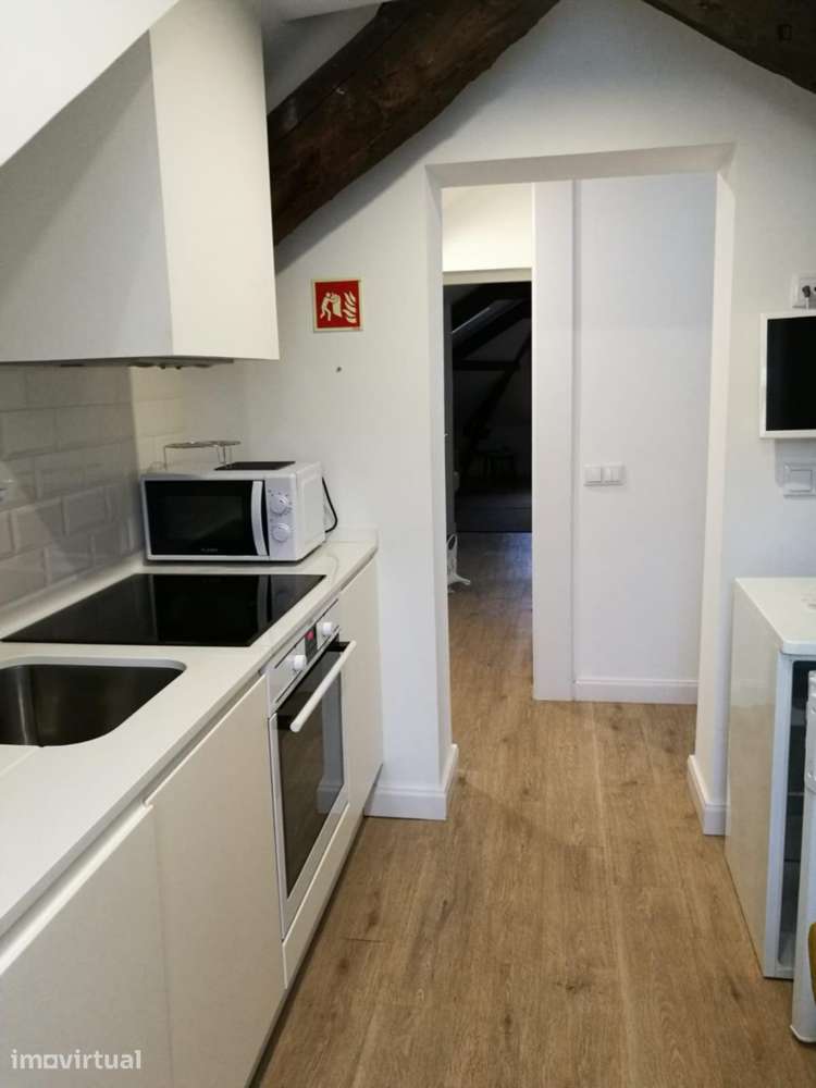 Apartamento com 1 quartos - localizado em Coimbra - Grande imagem: 4/11