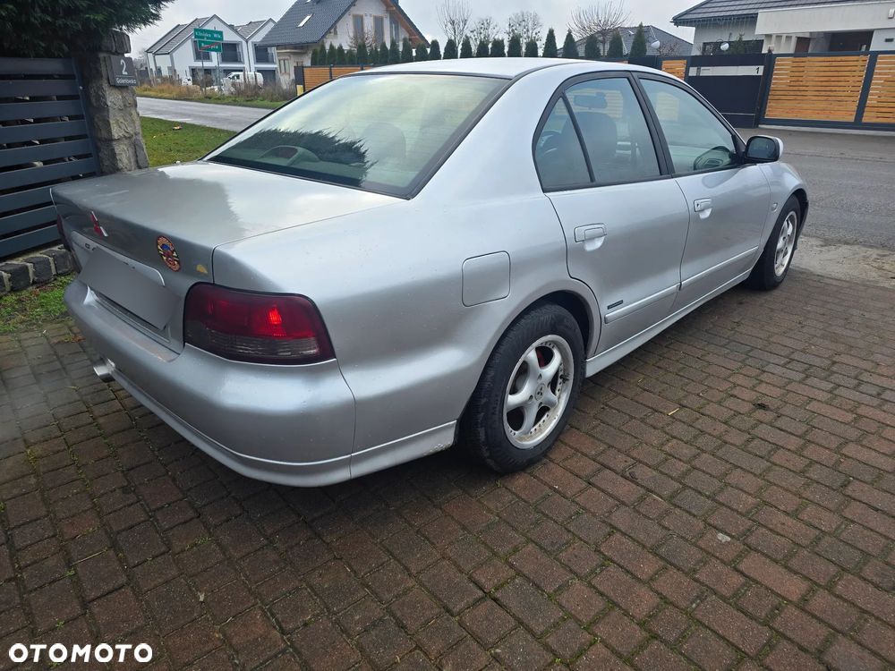 Mitsubishi Galant 2.0 Comfort - 11