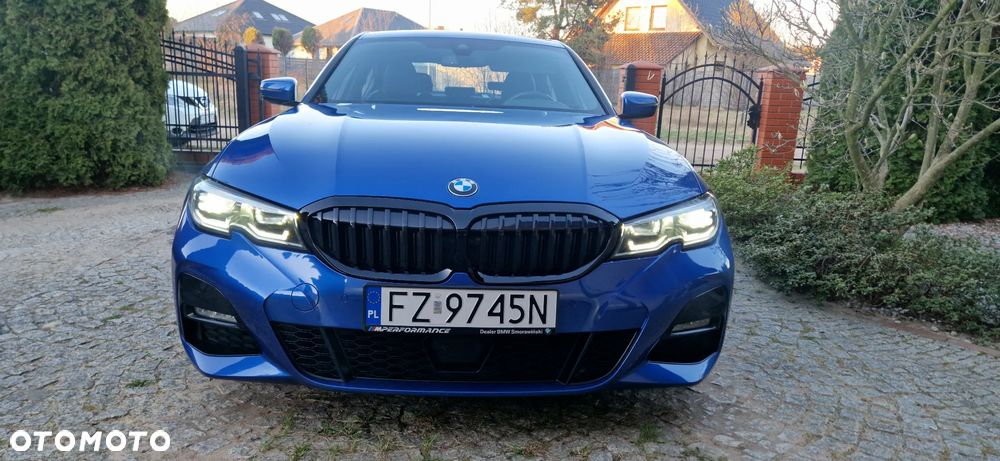 BMW Seria 3 318i M Sport - 19