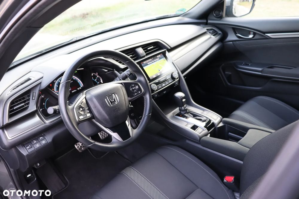 Honda Civic 1.0 i-VTEC Turbo CVT Elegance - 17