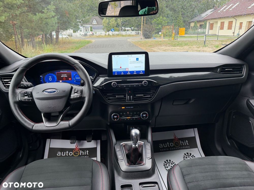 Ford Kuga 1.5 EcoBlue ST-LINE - 24