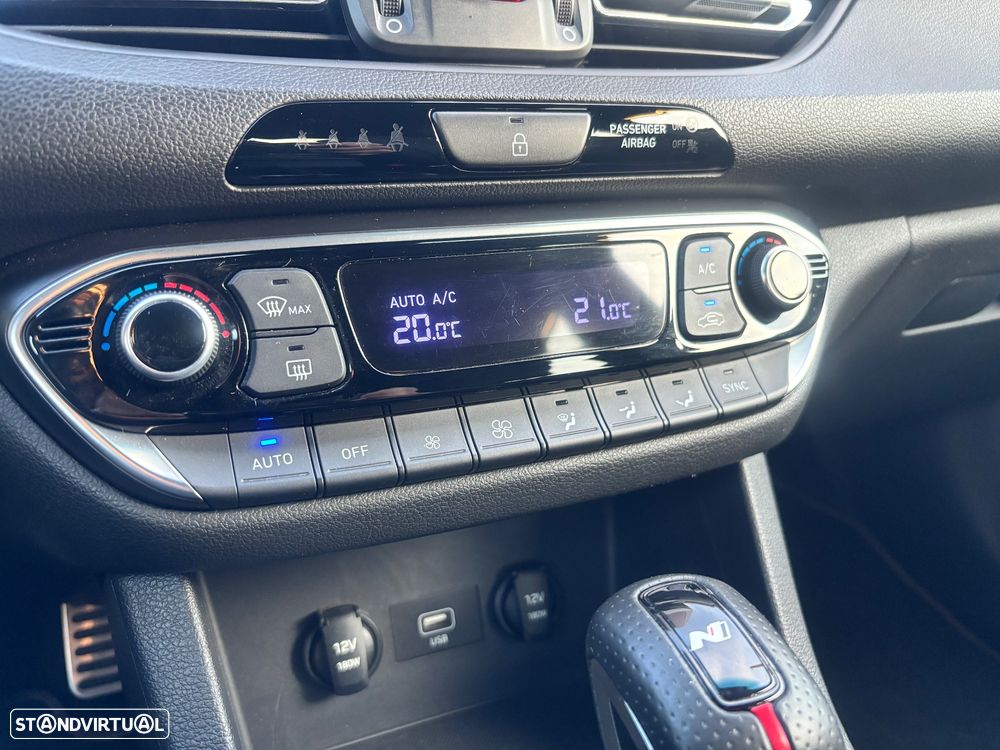 Hyundai i30 Fastback 1.0 T-GDi N-Line DCT - 23