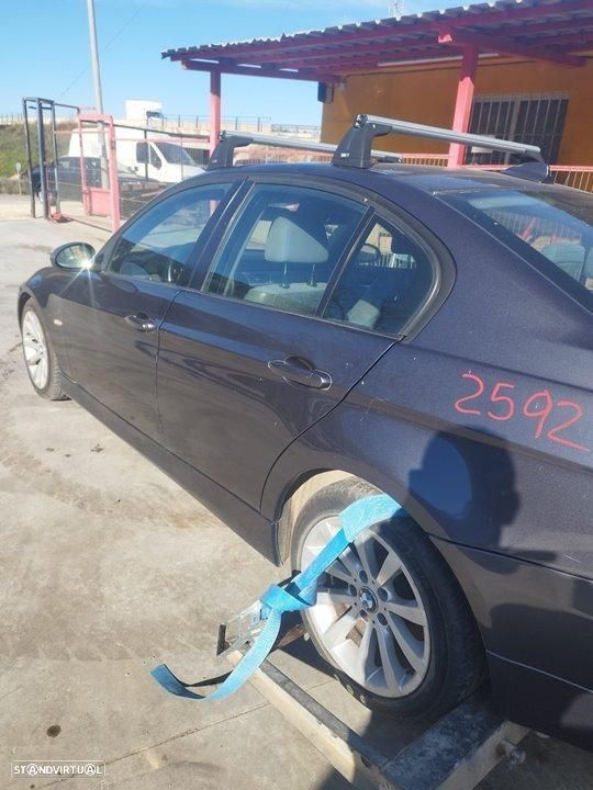 FAROL DIREITO BMW SERIE 3 BERLINA E90 - 11